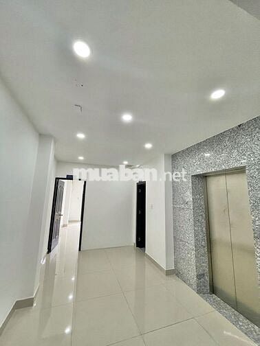 CHO THUÊ NHÀ PHỐ MẶT TIỀN PHAN VĂN TRỊ P10 (TRỆT 4 LẦU 5X20)THANG MÁY