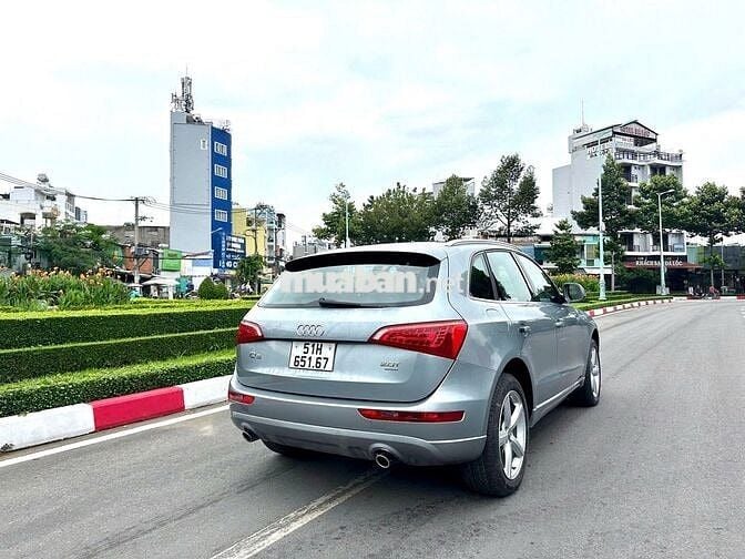Audi Q5 2011 2.0T Premium Quattro - 98500 km