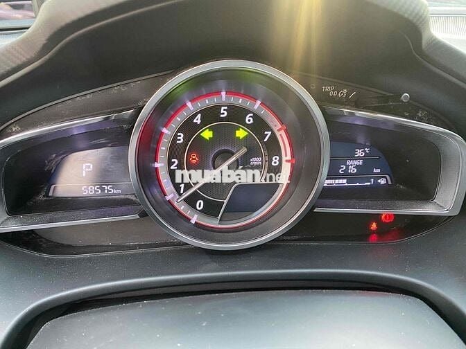 Mazda 3 2015 2.0 AT Sedan - 58000 km