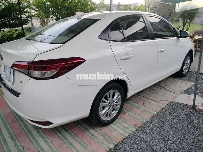 Tôi bán Vios 2019, bản E số tự động, goi cho  tôi