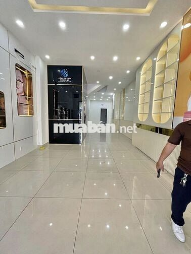 CHO THUÊ NHÀ PHỐ MẶT TIỀN PHAN VĂN TRỊ P10 (TRỆT 4 LẦU 5X20)THANG MÁY