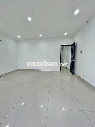 CHO THUÊ NHÀ PHỐ MẶT TIỀN PHAN VĂN TRỊ P10 (TRỆT 4 LẦU 5X20)THANG MÁY