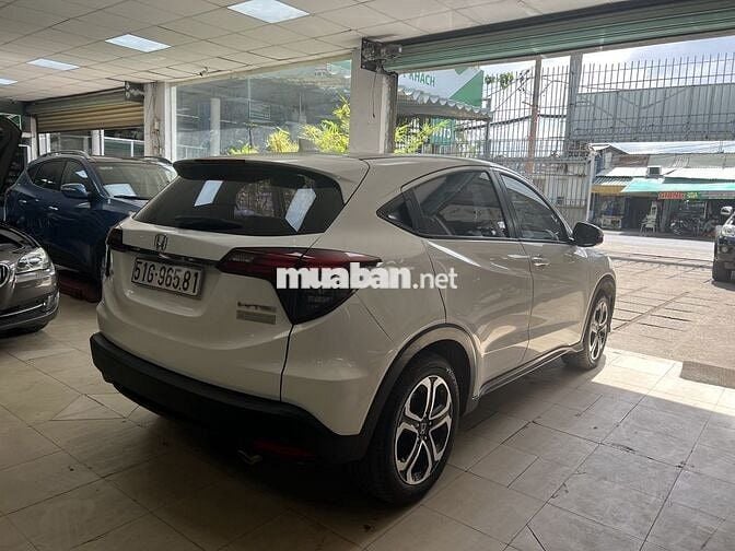 BÁN XE HRV 2019 nữ đi xe mới 99%