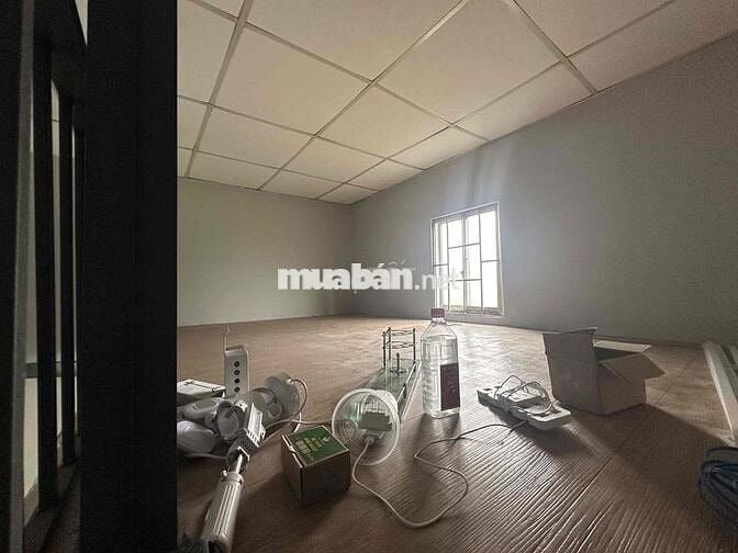 Chính cbur cần bán nhà gấp gần E - City Tân Bình