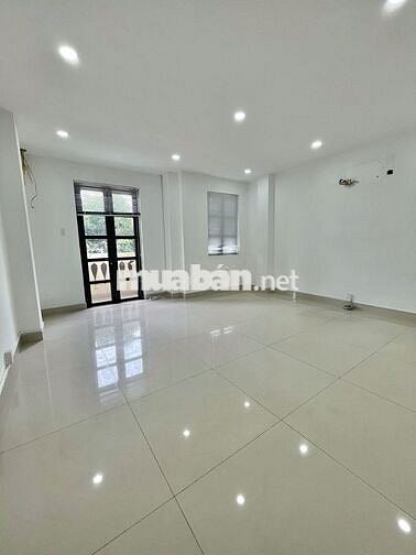 CHO THUÊ NHÀ PHỐ MẶT TIỀN PHAN VĂN TRỊ P10 (TRỆT 4 LẦU 5X20)THANG MÁY