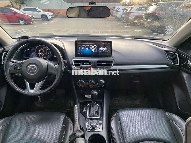 Mazda 3 2015 2.0 AT Sedan - 58000 km