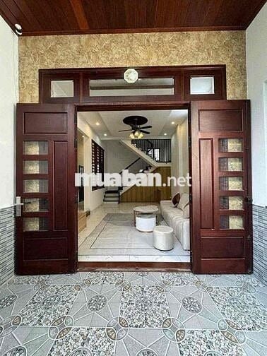 Bán nhà Hoàng Diệu, 3 tầng, 3pn, 2MT, full NT, dt đất 55m2, giá 4,86ty