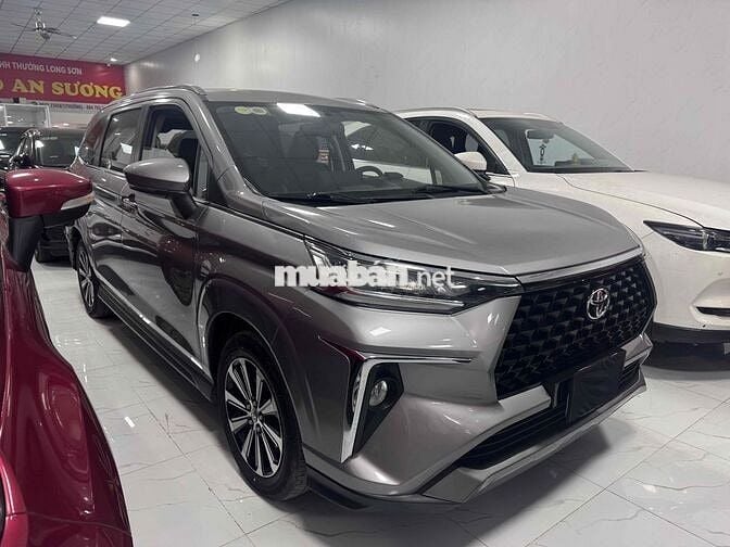 Toyota Veloz Cross 2022 CVT siêu mới