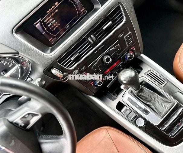 Audi Q5 2011 2.0T Premium Quattro - 98500 km