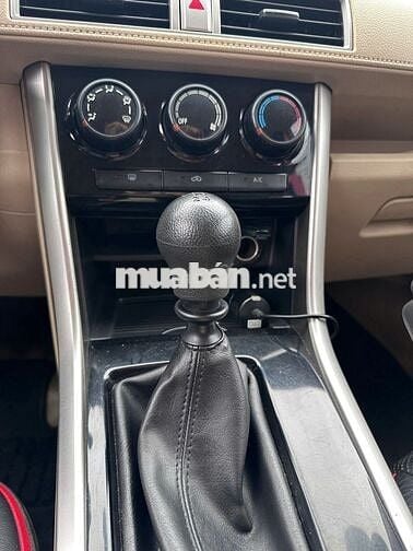 Mitsubishi Xpander 2019 Số sàn Trắng