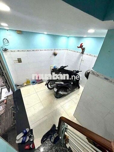 NHÀ HẺM XE HƠI Q10_ KHU KD SẦM UẤT _TIỆN Ở VÀ KD