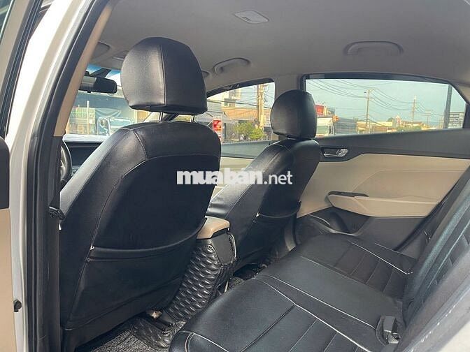 Hyundai Accent 2019 số sàn bản đủ