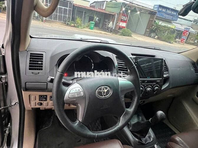 Toyota Fortuner 2016 máy dầu số sàn cực chất