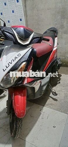 Yamaha Luvias Đỏ trắng đen