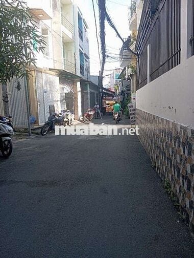 CHO THUÊ NHÀ CẤP 4 , dt 4 +18 HẺM 383 F17, GÒ VẤP HẺM XE HƠI THÔNG