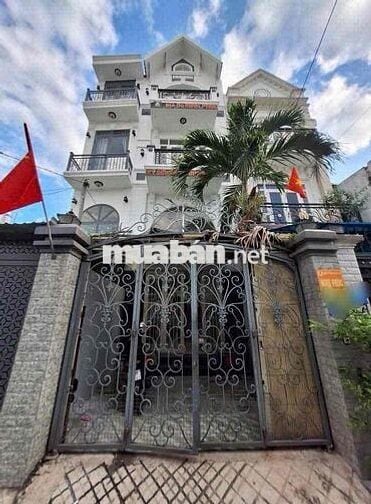 Nhà mặt tiền 4pn3wc 52m2 đường thạnh lộc 42 P TL