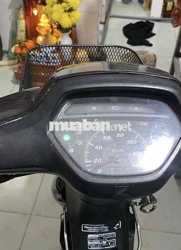 nhà chật em cần bán gấp wave thái 100 giá 20triệu