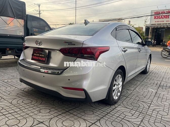 Hyundai Accent 2019 số sàn bản đủ