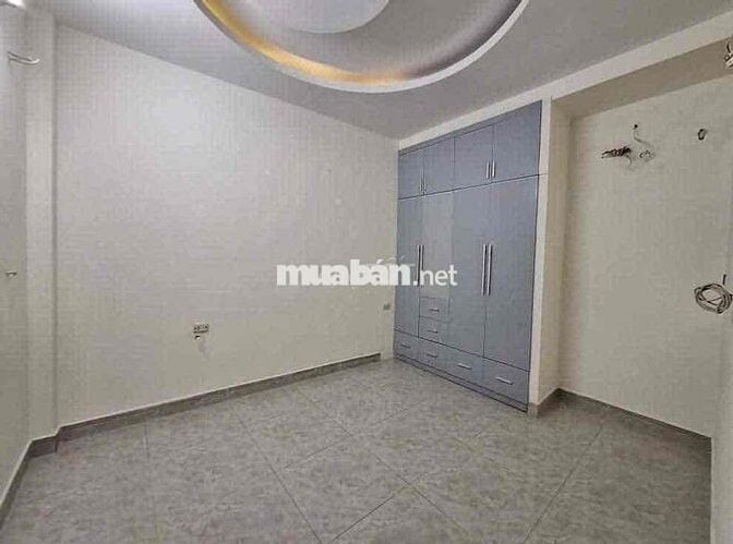 Nhà mặt tiền 4pn3wc 52m2 đường thạnh lộc 42 P TL