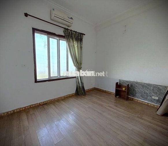 Full 1 tầng 2 phòng Tân Khai (sau Times), ban công, cửa sổ, 50m2 tổng