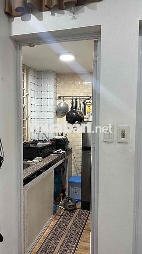 CHUYỂN CHỖ LÀM – CẦN NHƯỢNG PHÒNG GẤP – GIÁ 5.6 TRIỆU/THÁNG 🔥