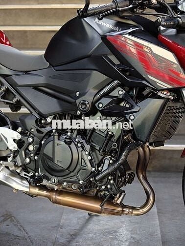 Z400 ABS CHẠY LƯỚT CHỈ 1600KM