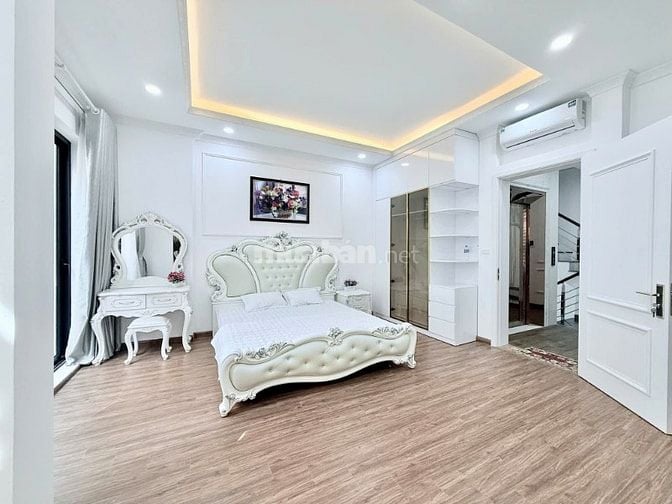 Nhà Đẹp Kinh Doanh, Chùa Bộc, Đống Đa 46m, 7 tầng, mt 5m, giá 19.3 tỷ