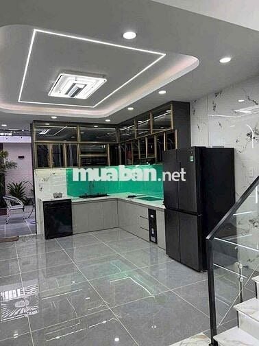 nhà phố trung tâm tân chánh hiệp( trung mỹ tây mới) sau lưng bvien q12