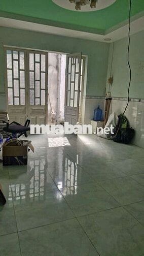 Nhà thuê 4× 9 lầu suốt. Đường võ văn vân ấp 1 vĩnh lộc B bình chánh