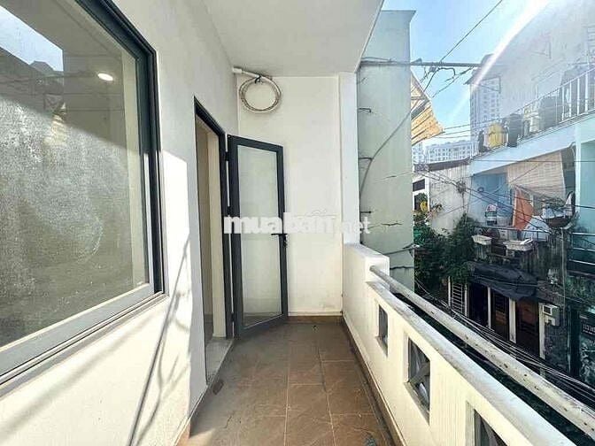 BÁN GẤP NHÀ VÕ DUY NINH BÌNH THẠNH,DT LỚN 4m x 15m SÁT Q1,2. CHỈ 5,45T