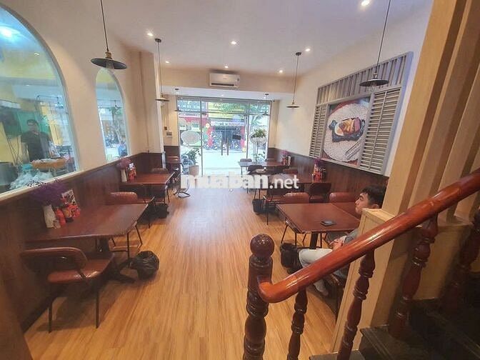 🏡 Cho Thuê Nhà Mặt Tiền Đường Đồng Đen_P14_Tân Bình_8x20m,Trệt 3 Lầu.