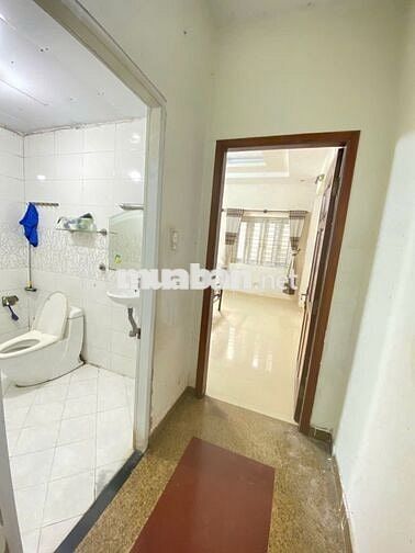 Phòng trọ 25m2 Trường Sa, Tân Bình gần chợ Phạm Văn Hai