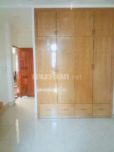 Cho thuê nhà hẻm xe tải 1/ Lê Đức Thọ-P17 - 7*16m - 3 lầu- sẵn NT