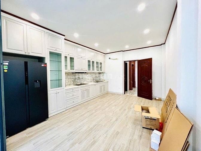 50m2 MÀ CHỈ 11,5 tỉ GIÁ TRƯỚC 12,5 TỈ CẦN BÁN GẤP NHÀ LÊ QUANG ĐẠO  PH