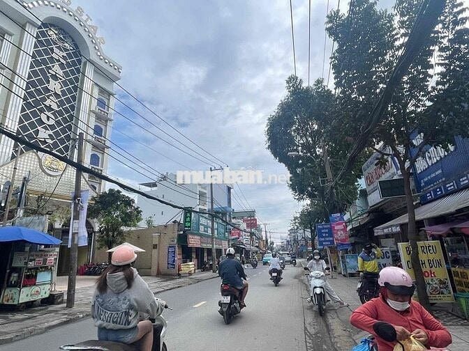 nhà căn góc 2 mặt tiền lê văn thọ p11 Gò Vấp gần cv làng hoa