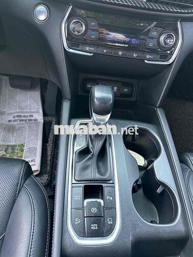 Hyundai SantaFe 2019 2.4 Xăng Đặc Biệt 70000 km