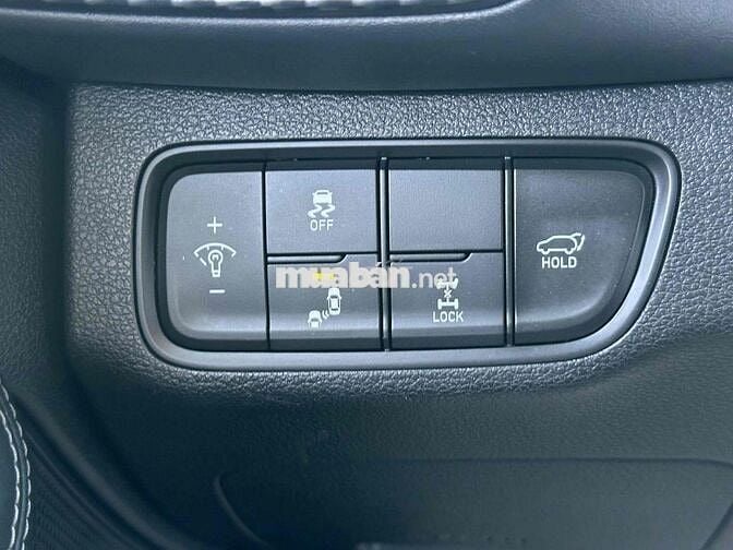 Hyundai SantaFe 2019 2.4 Xăng Đặc Biệt 70000 km