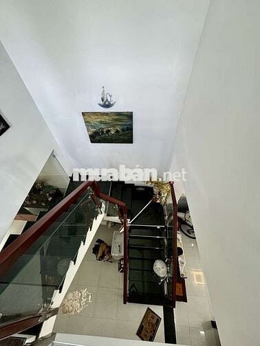 Nhà mới 2 tầng ĐHT 02 -  84,7M2 -  GIÁ CHỈ 4,95 TỶ