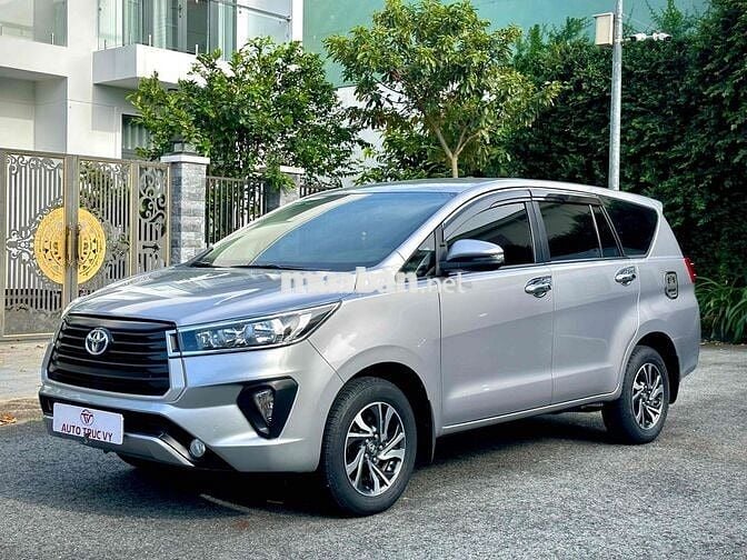 Toyota Innova 2020 2.0E - 69000 km