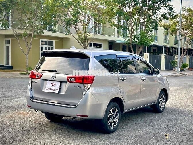 Toyota Innova 2020 2.0E - 69000 km