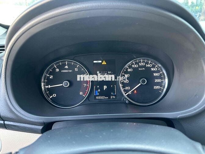 Mitsubishi Pajero Sport 2017 3.0V6 4x4 Xăng 2 Cầu