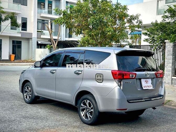 Toyota Innova 2020 2.0E - 69000 km