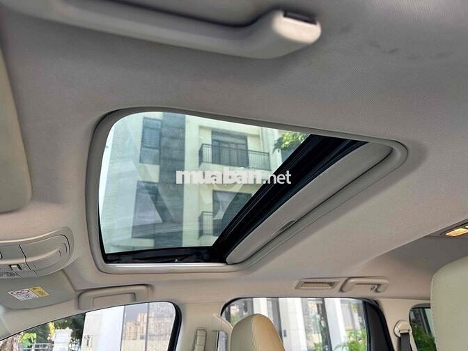 Mitsubishi Pajero Sport 2017 3.0V6 4x4 Xăng 2 Cầu