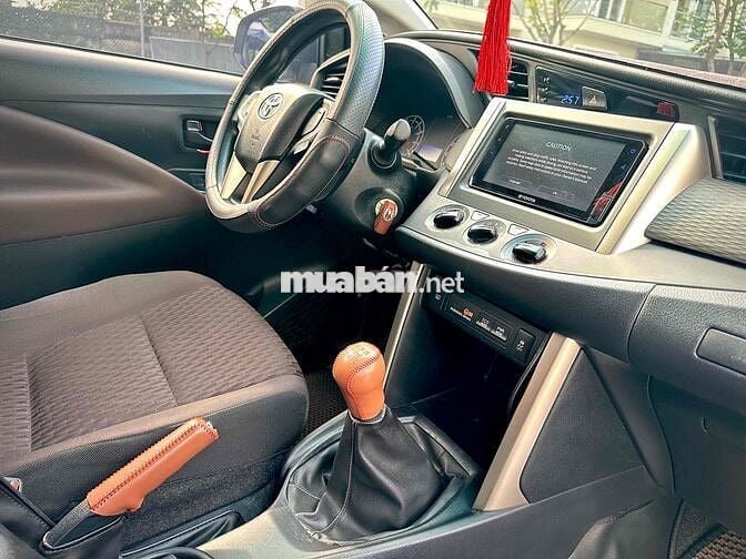 Toyota Innova 2020 2.0E - 69000 km