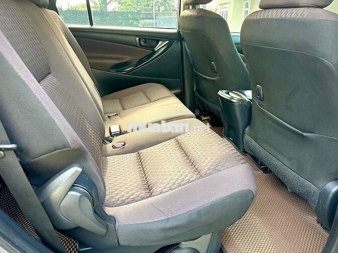 Toyota Innova 2020 2.0E - 69000 km