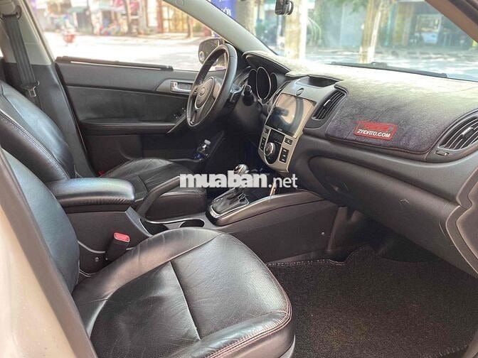 Kia Forte 2011 SX 1.6 AT - 157000 km