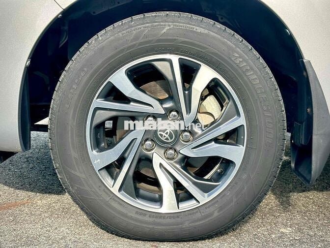 Toyota Innova 2020 2.0E - 69000 km