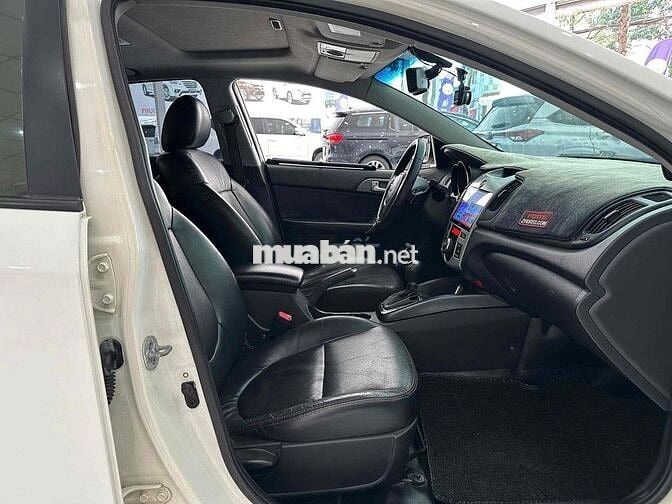 KIA Forte 2011 1.6AT 150000 km