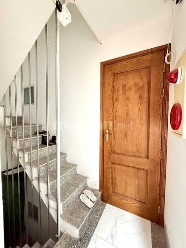 BÁN CHDV KIM MÃ, 48M X 7T THANG MÁY, GẦN PHỐ, MT 10M, PCCC XỊN, 11 PKK