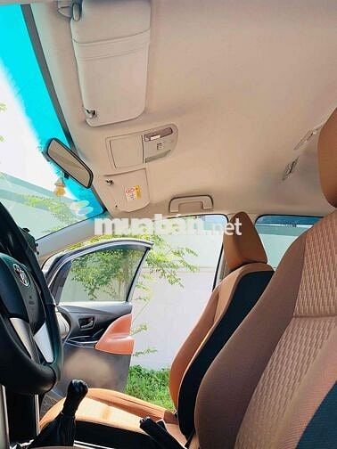 Toyota Innova 2017 2.0E - 140000 km